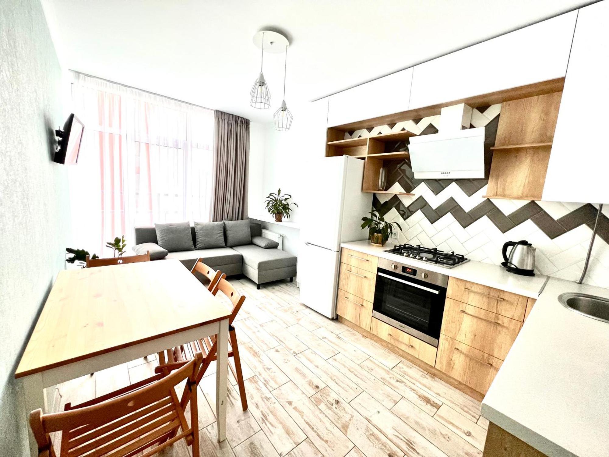 לבוב Osapart Beautiful Apartment In A Complex Semycvit מראה חיצוני תמונה